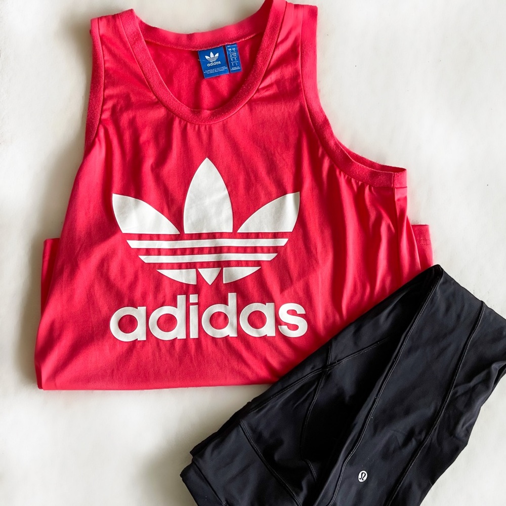Adidas sleeveless graphic top size small